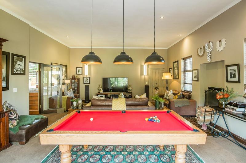 5 Bedroom Property for Sale in Valley Area Western Cape